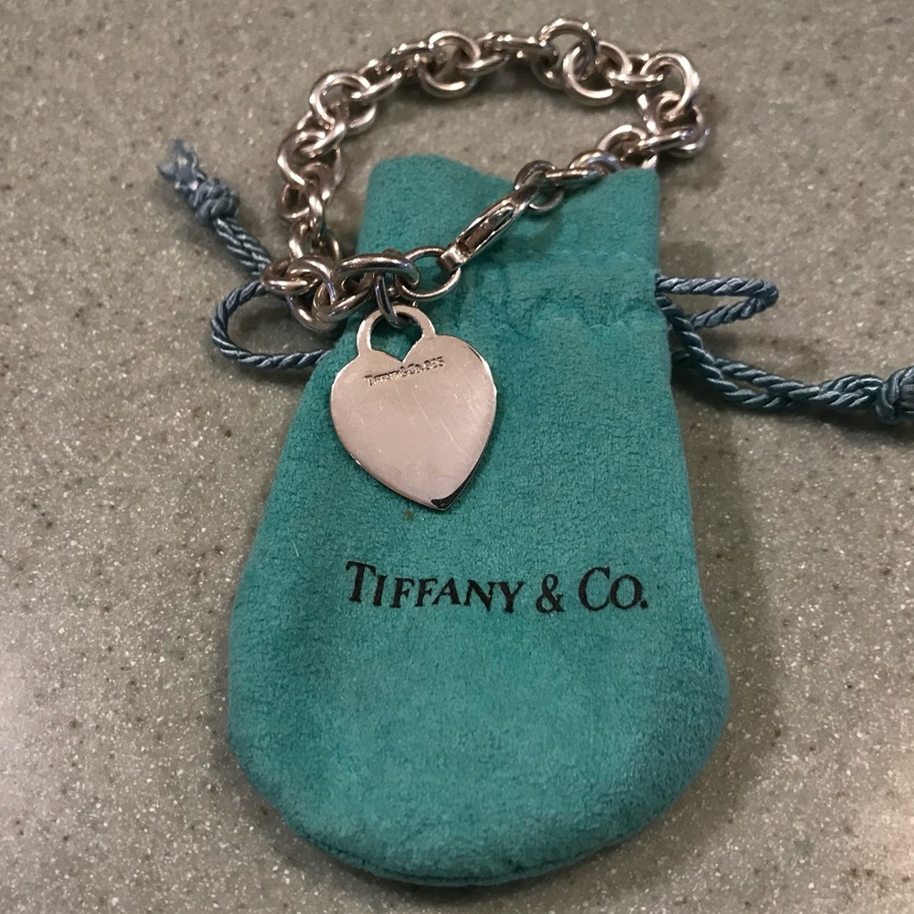 LIKE NEW TIFFANY HEAVY BRACELET